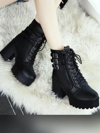 Black boots with heels for outlet women